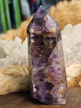 Load image into Gallery viewer, Amethyst tower