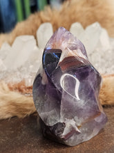 Load image into Gallery viewer, Amethyst flame