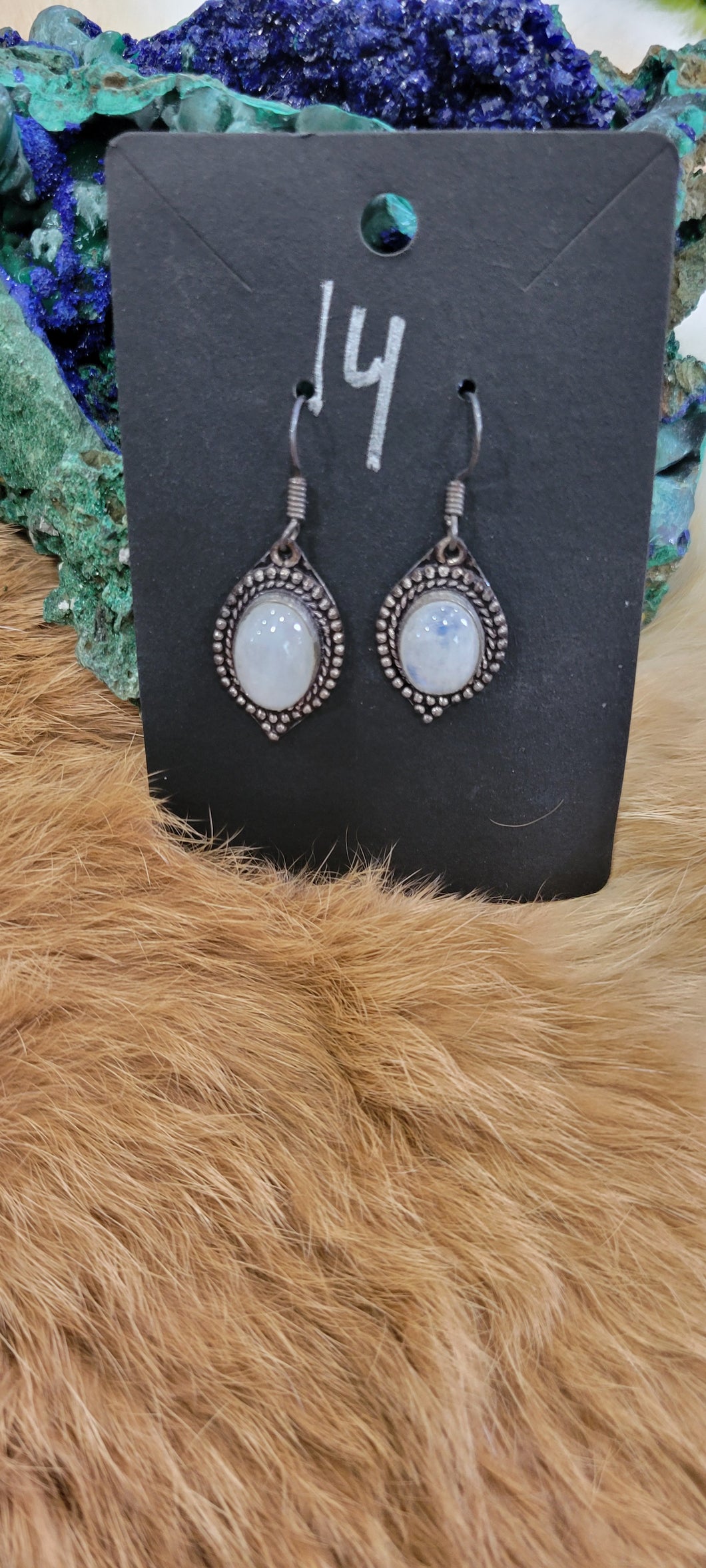 Moon stone fashion earrings