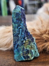 Load image into Gallery viewer, Blue azurite and malachite tower
