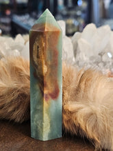 Load image into Gallery viewer, Caribbean calcite tower
