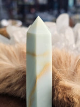 Load image into Gallery viewer, Caribbean calcite tower
