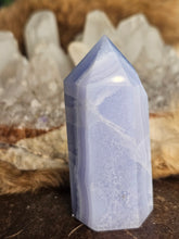 Load image into Gallery viewer, Blue lace agate tower
