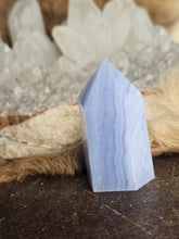 Load image into Gallery viewer, Blue lace agate tower
