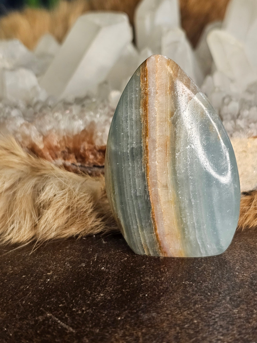 Blue onyx free form