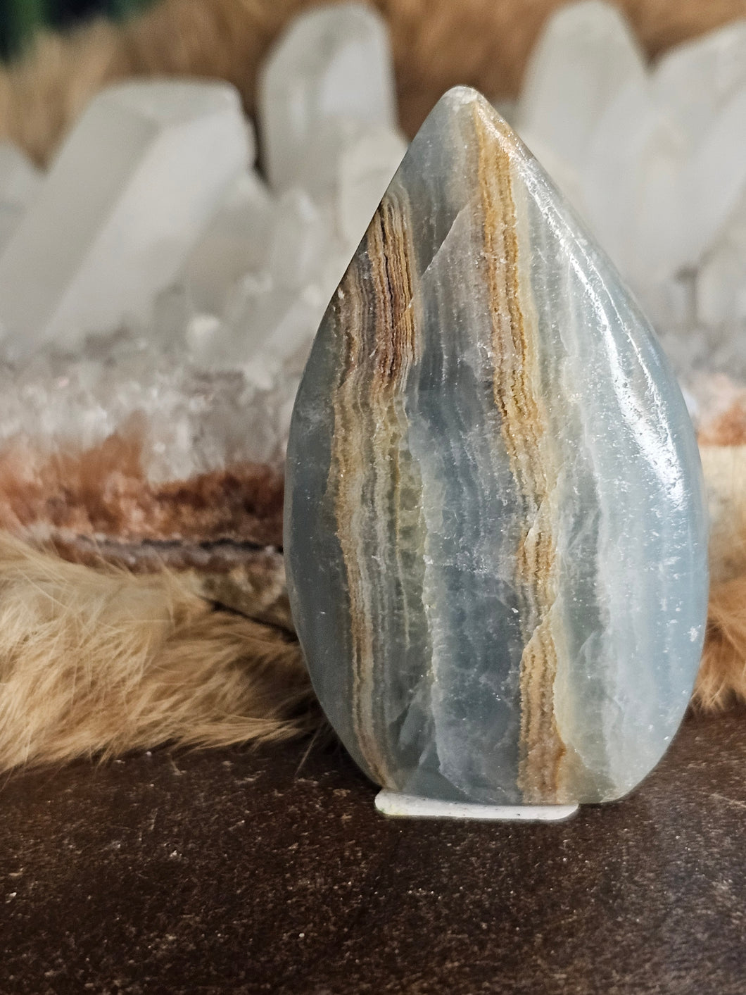 Blue onyx free form