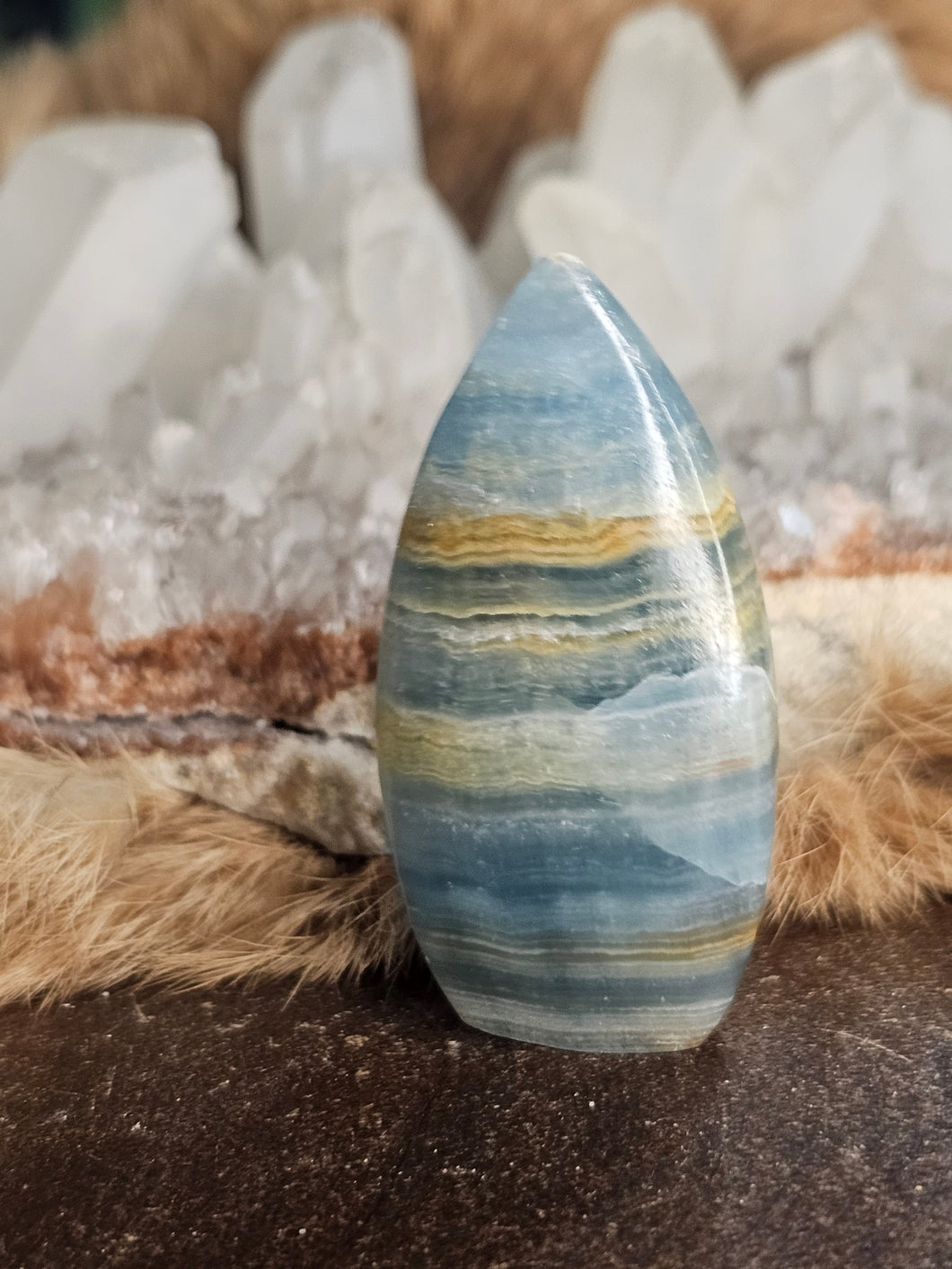 Blue onyx free form