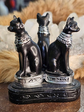 Load image into Gallery viewer, Sphinx sphere stand only
