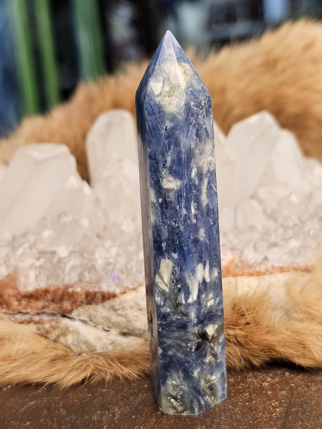 Kyanite tower