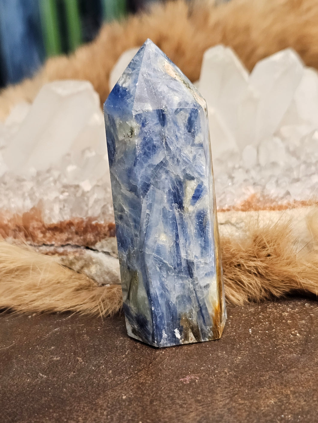 Kyanite tower