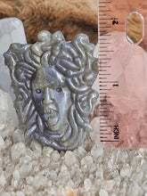 Load image into Gallery viewer, Labradorite medusa
