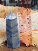 Load image into Gallery viewer, Blue aventurine tower
