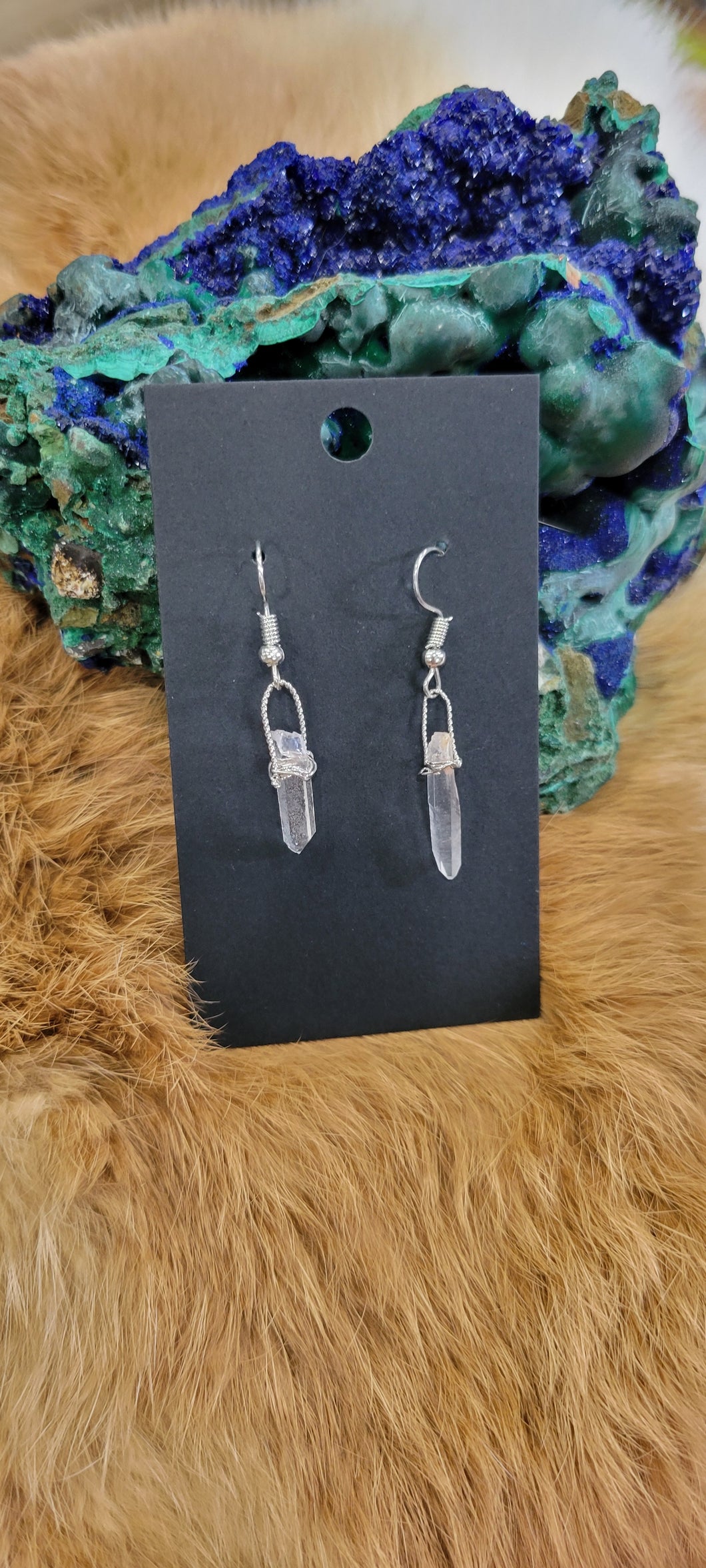 Clear quartz fashion earrings