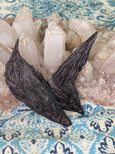 Load image into Gallery viewer, Black kyanite wings
