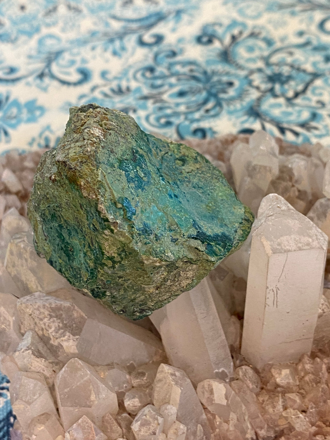 Chrysocolla raw